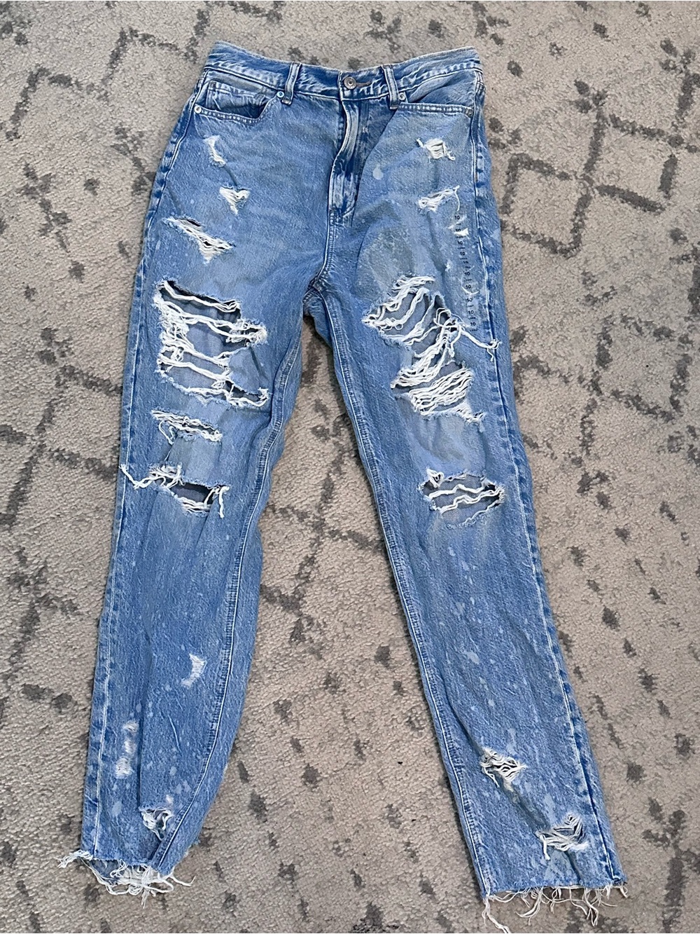 American eagle Distressed Light Blue Women's Ripped Jeans